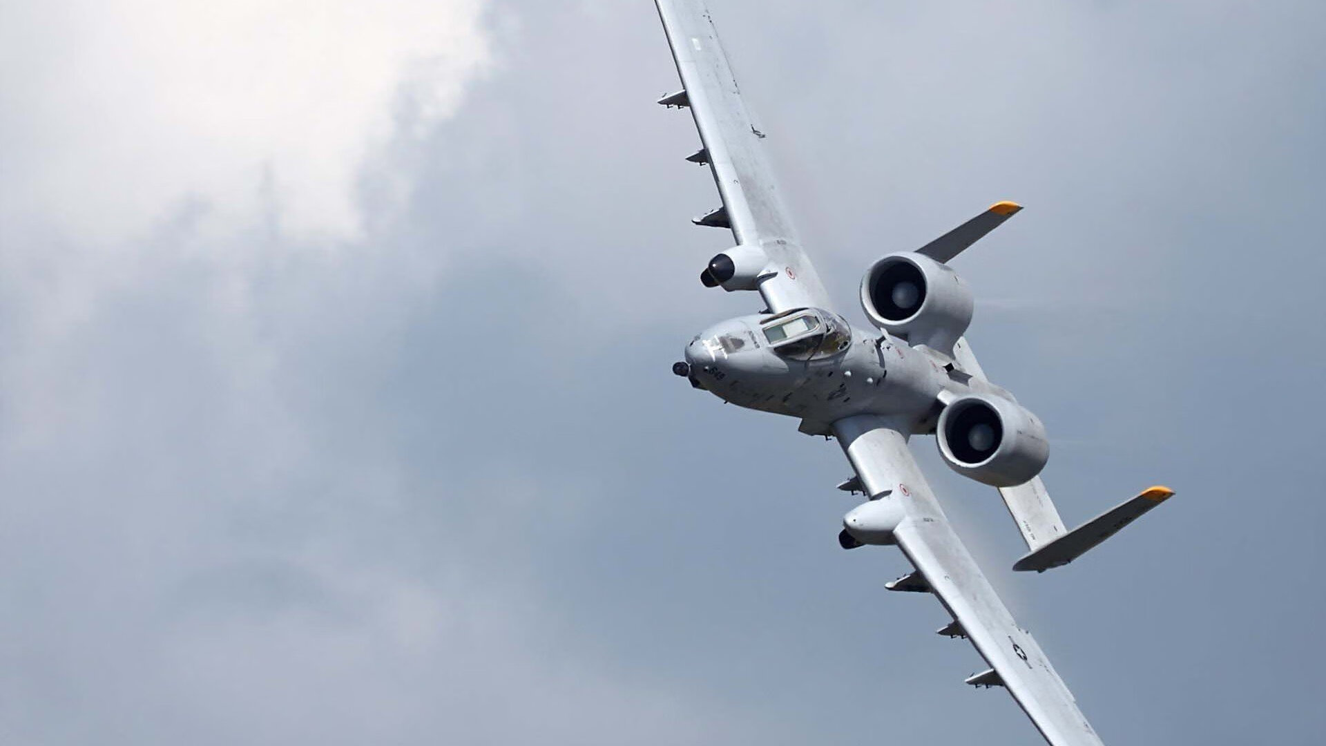 巴黎圣日尔曼豪掷巨资签约欧洲多名顶级球员，巴黎圣日尔曼转会新闻