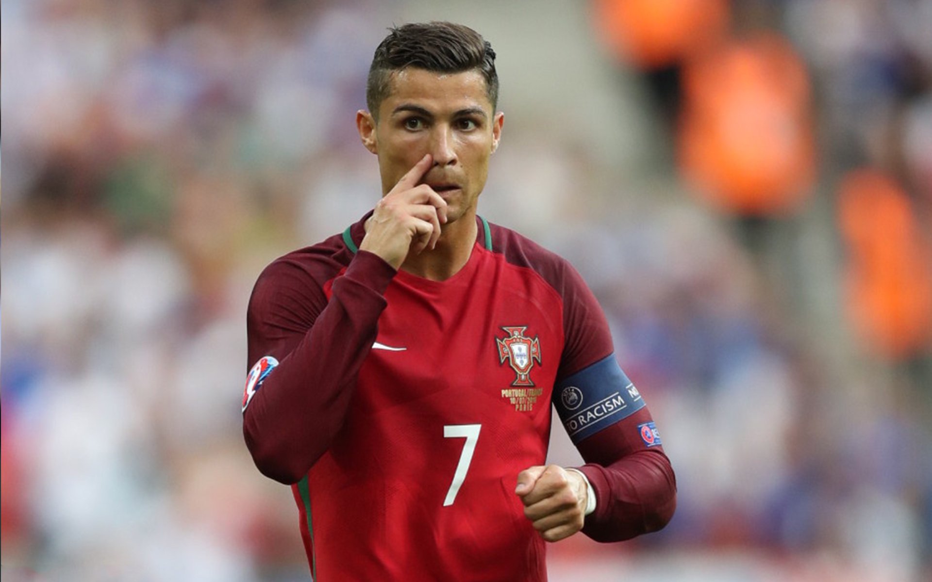 “费尔南多·比亚尔巴的球场统治力,阿根廷美洲狮队的进攻核心”